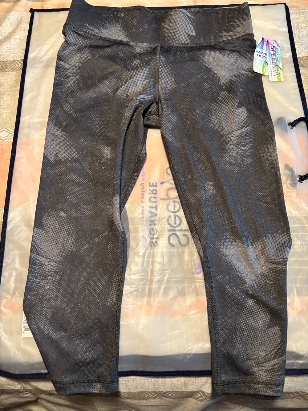 Woman's Black Active Leggings